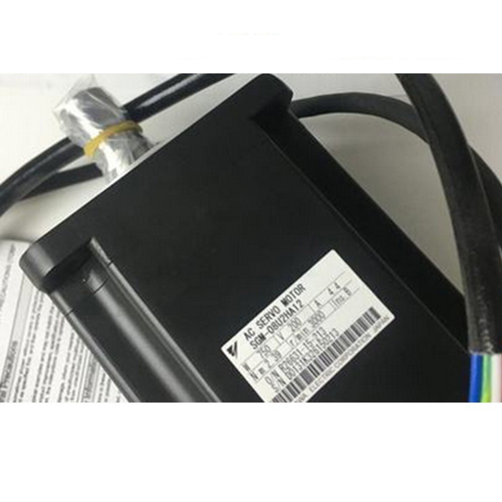 New In Box YASKAWA SGM-08U2HA12 Servo Motor speedpack