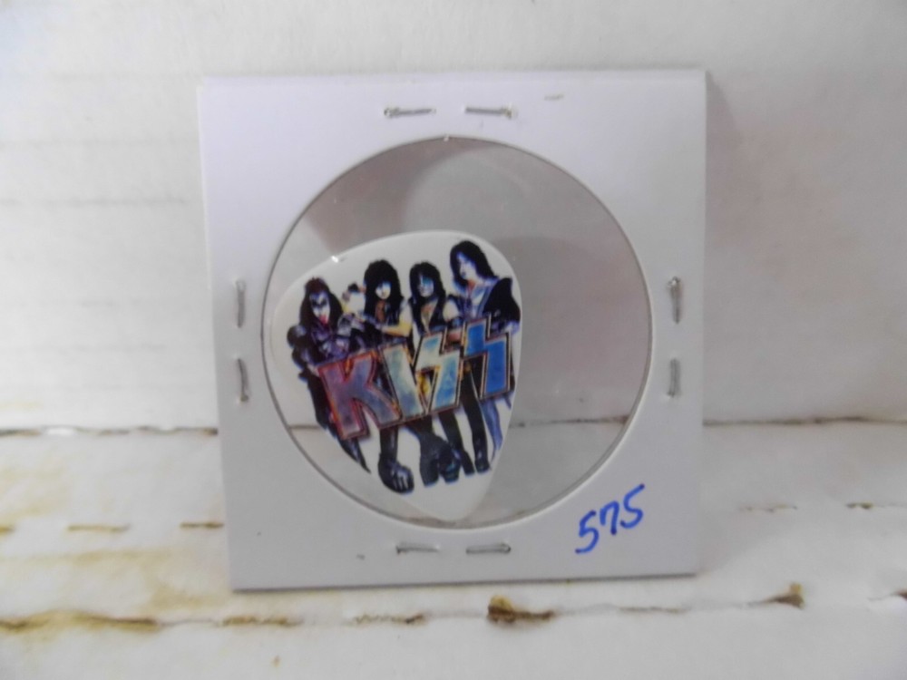 KISS "TOMMY THAYER" 2019 GUITAR PICK~READ DESCRIPTION #14~2