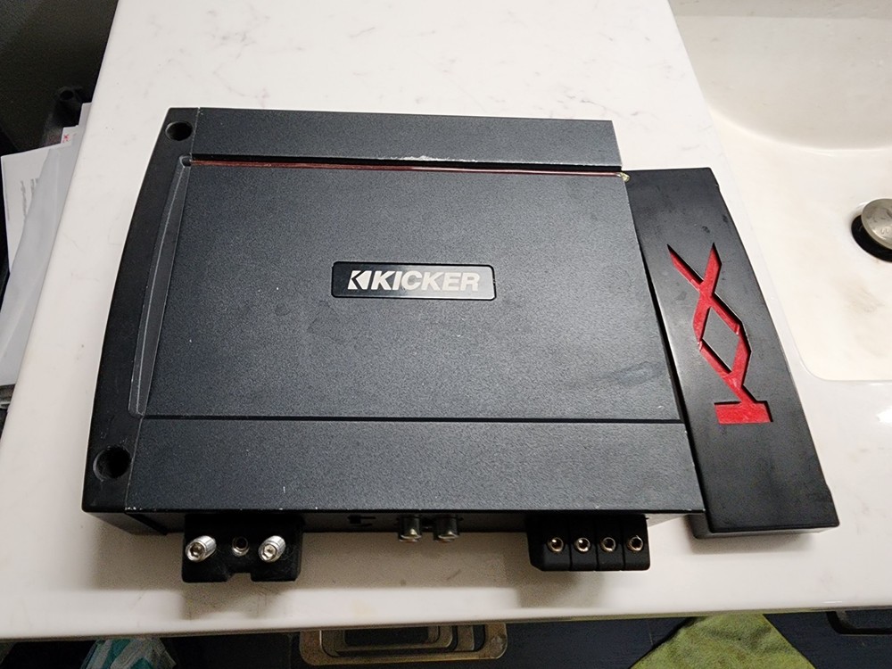 Kicker kxa800.1 not powering up