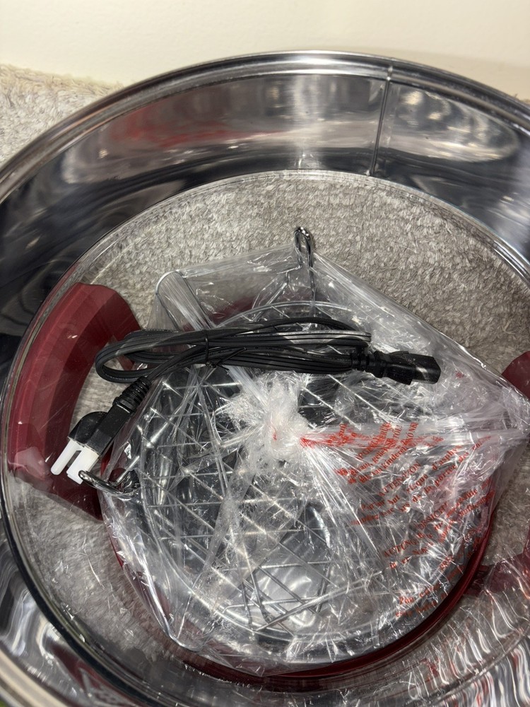 Fagor 12 Quart Halogen Tabletop Oven - New In Box