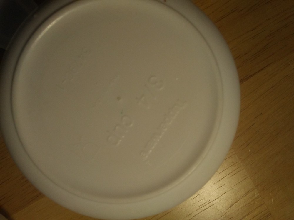 Tupperware curved handled measuring cups ergo