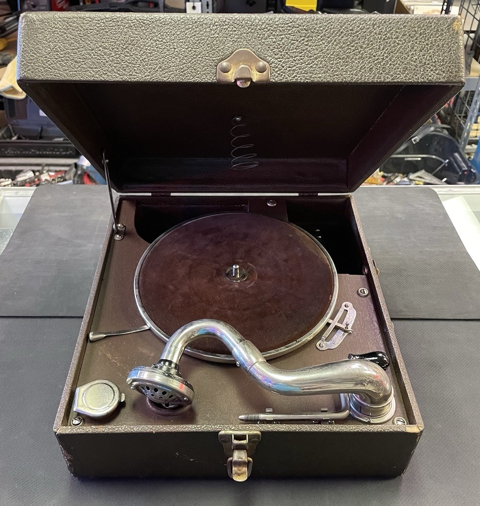 Watchtower Portable Phonograph
