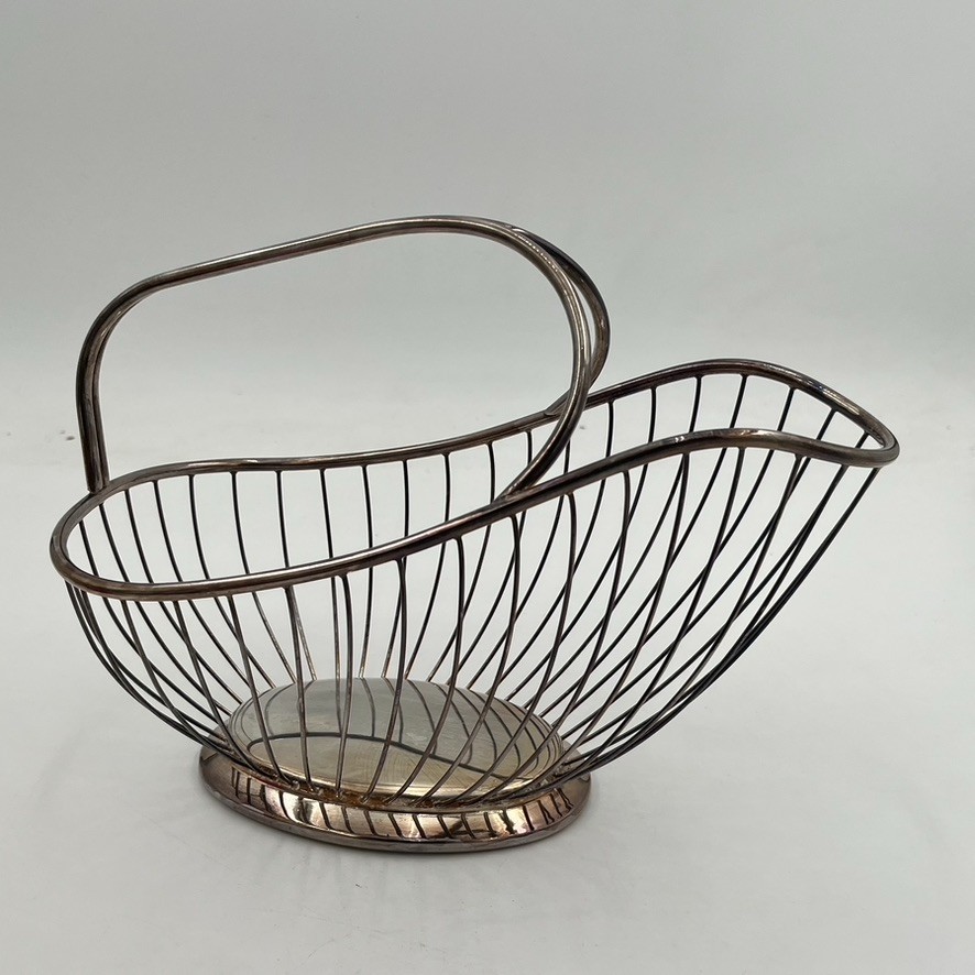 Vintage Wire Silver Plated Wine Bottle Holder Caddy Basket Farmhouse Flower Deco