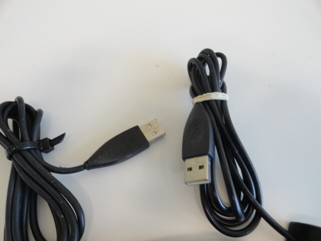 BB4: Lot of 2 LOGITECH Fast RF Cordless Mouse Receiver