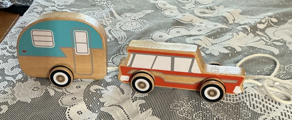 Road Trip Pull Toy Wooden