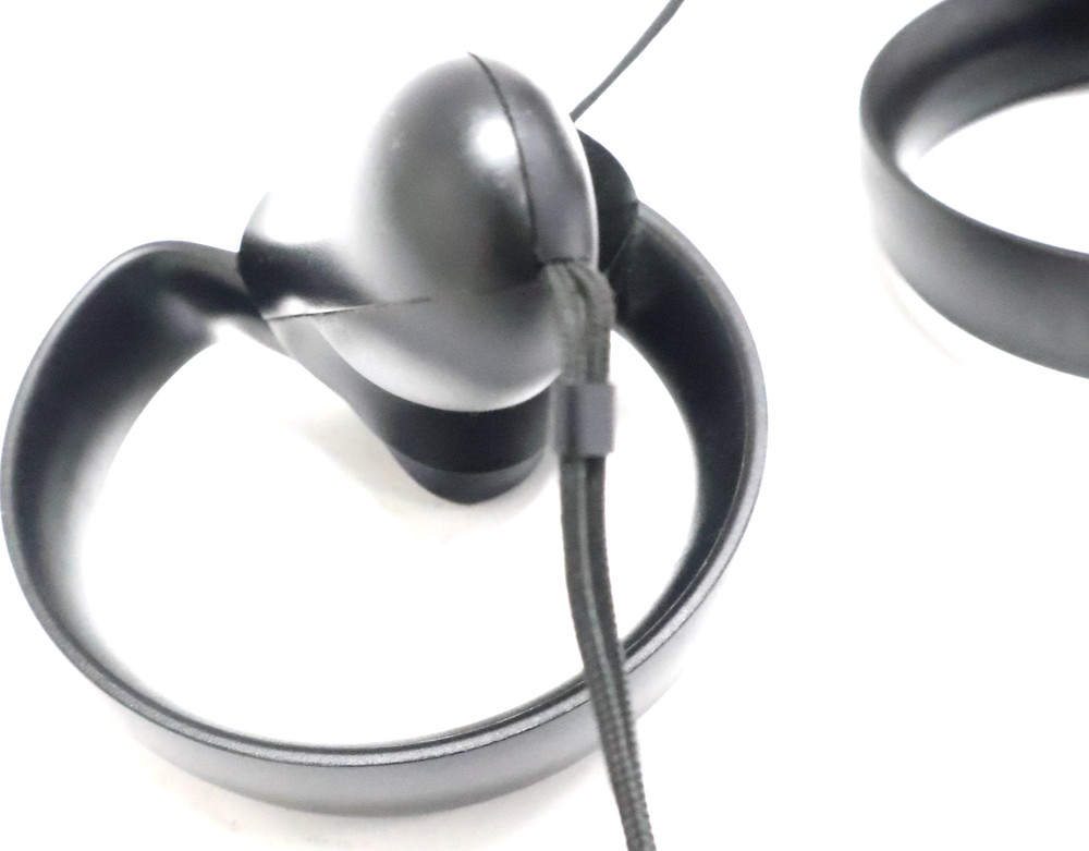 Meta Oculus Left & Right Pair Controllers Set Black For Quest 1