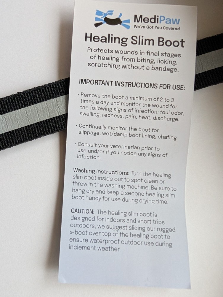 MediPaw Protective Boot Black & Red Size Medium, Excellent Condition