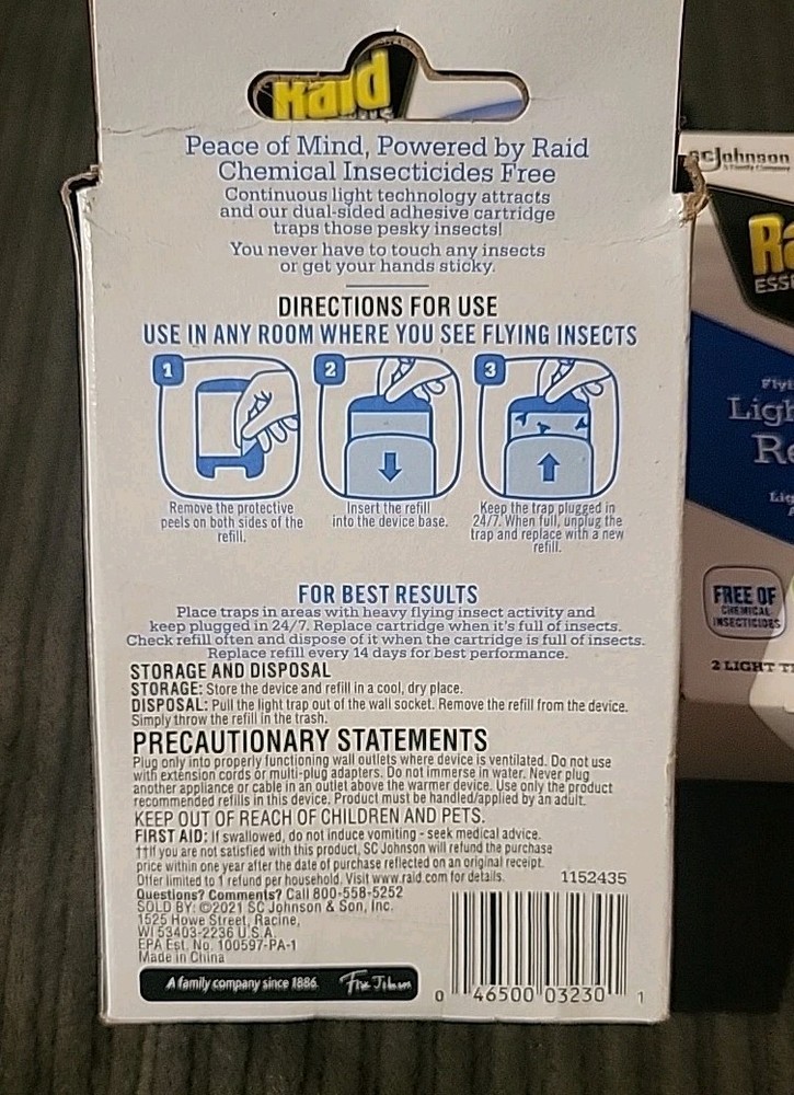 (3) Raid Essentials Light Trap Refills (2 Cartridges Each)