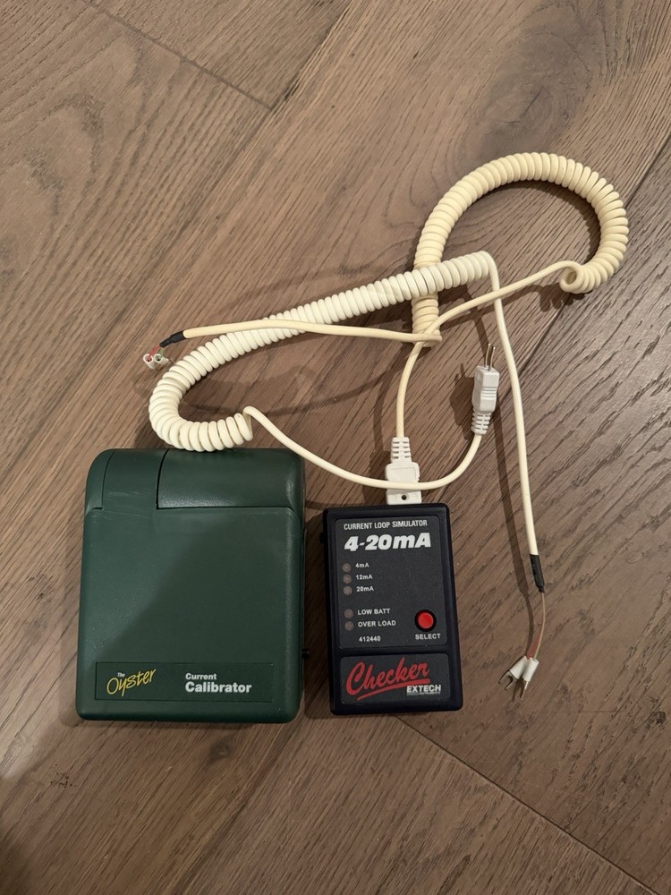 Extech 412440 Current Loop Simulator 4-20mA Process Calibrator
