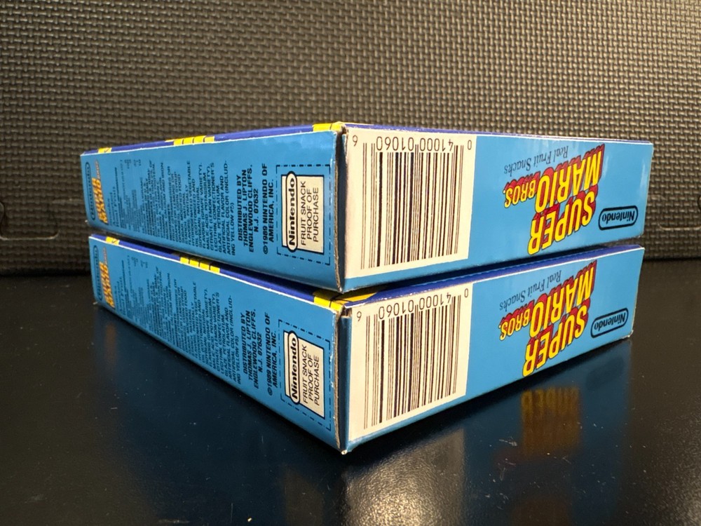 Super Mario Bros fruit snacks - 2 empty custom design display boxes