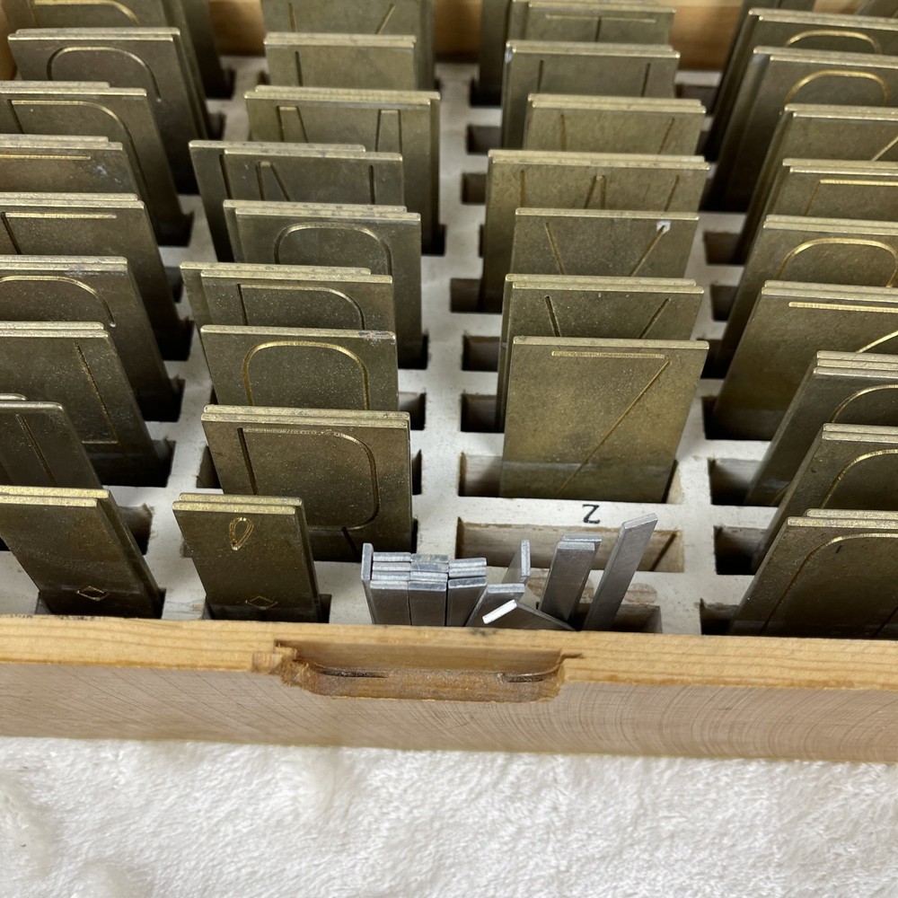 Vintage Hermes Engraving Condense Block
