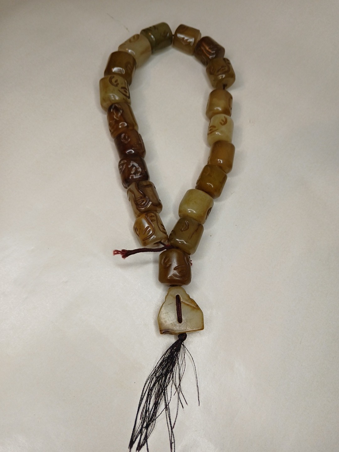 Antique Vtg Original China Tibetan Carved Prayer Jade Beads Buddha