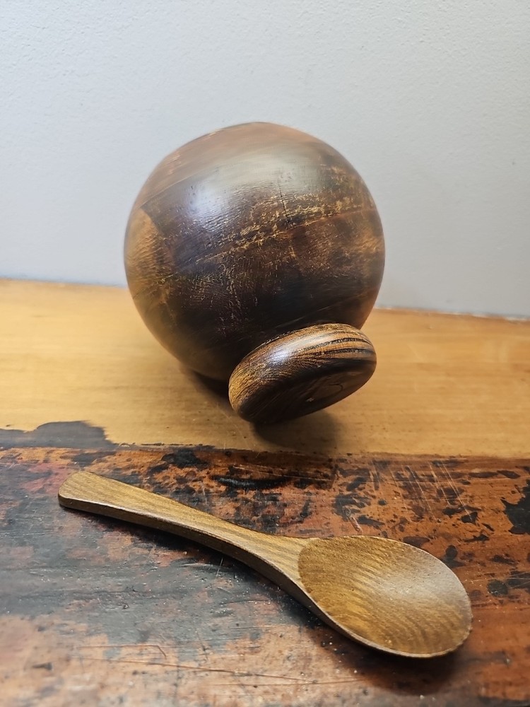 Kitchen - Teak Salt Cellar With Spoon - Circa 1970s/ 80s