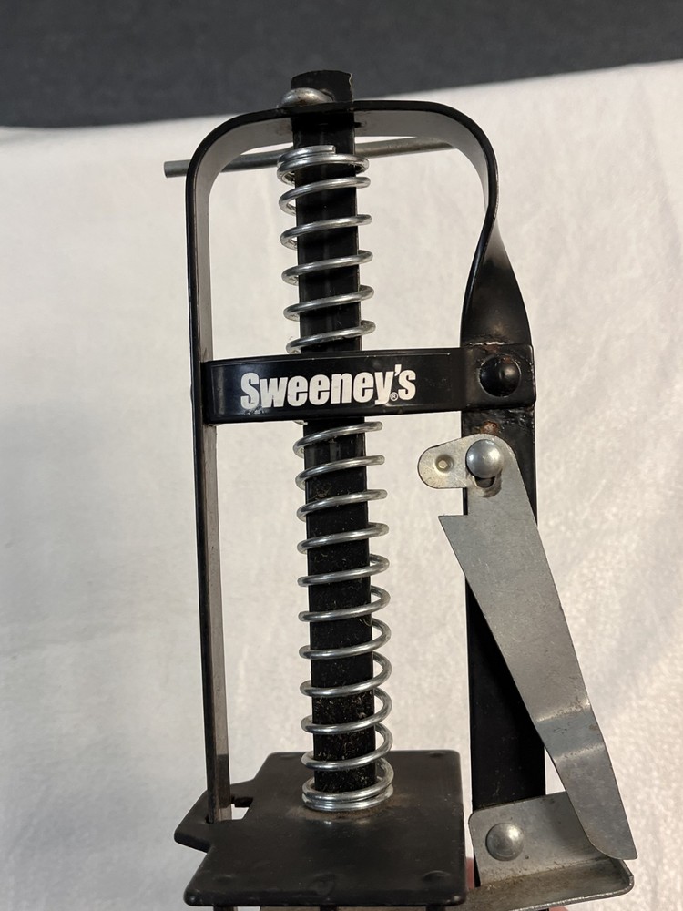Sweeney's Deadset Black Mole Spring Trap Pest Control Non-Chemical Kill Trap