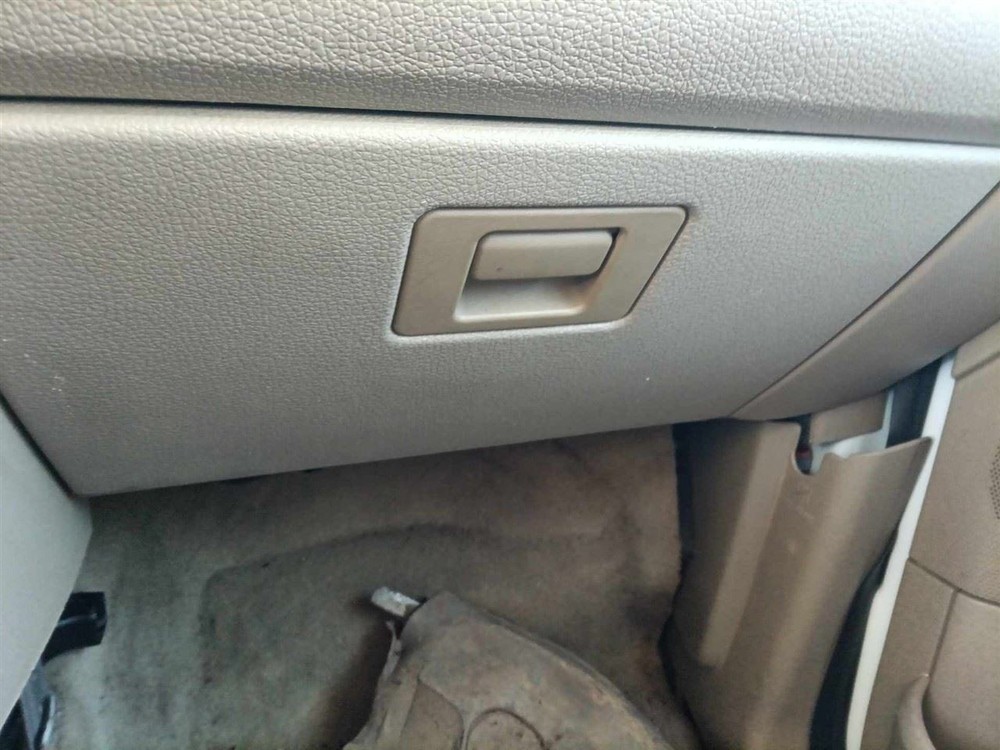 EXPLORER 2007 Fuse Box Cabin 6588