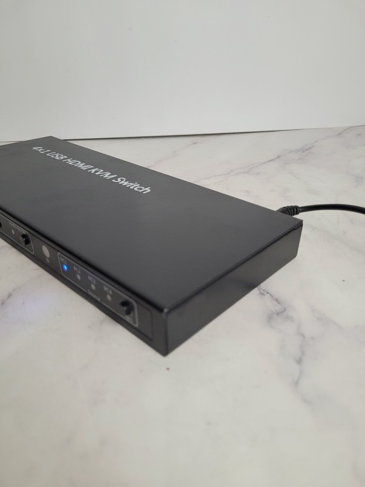 4x1 USB HDMI KVM Switch