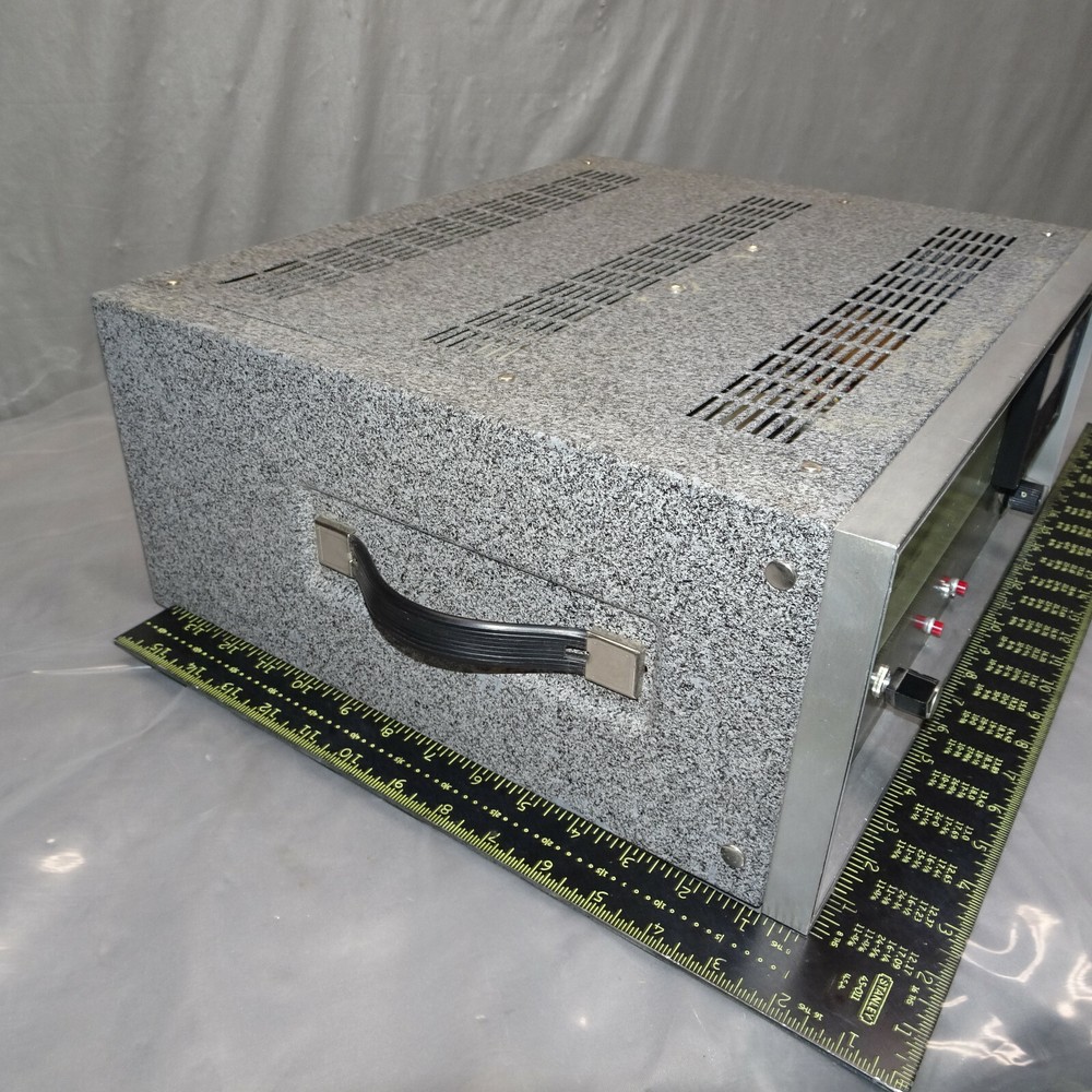 MB ELECTRONICS POWER AMPLIFIER 2250MB s/n 839
