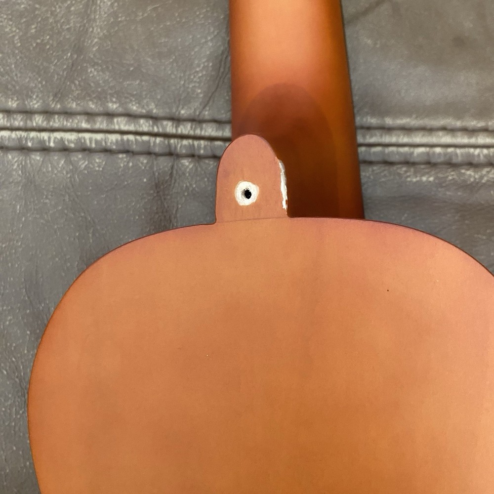 hawaiian ukulele Everjoy 21” *READ