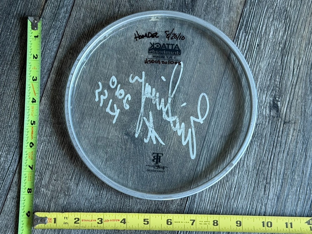 KISS Drumhead ERIC SINGER Concert Used Signed Autograph CoA 8" NJ 2010 Tour