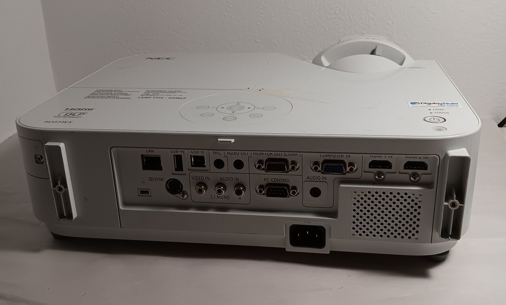NEC NP-M353W LCD Projector (Lamp Hours @ 83%) Working