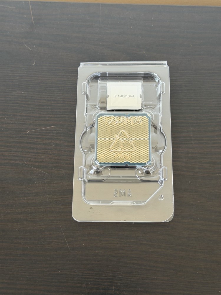 Amd ryzen 5 9600x (New)