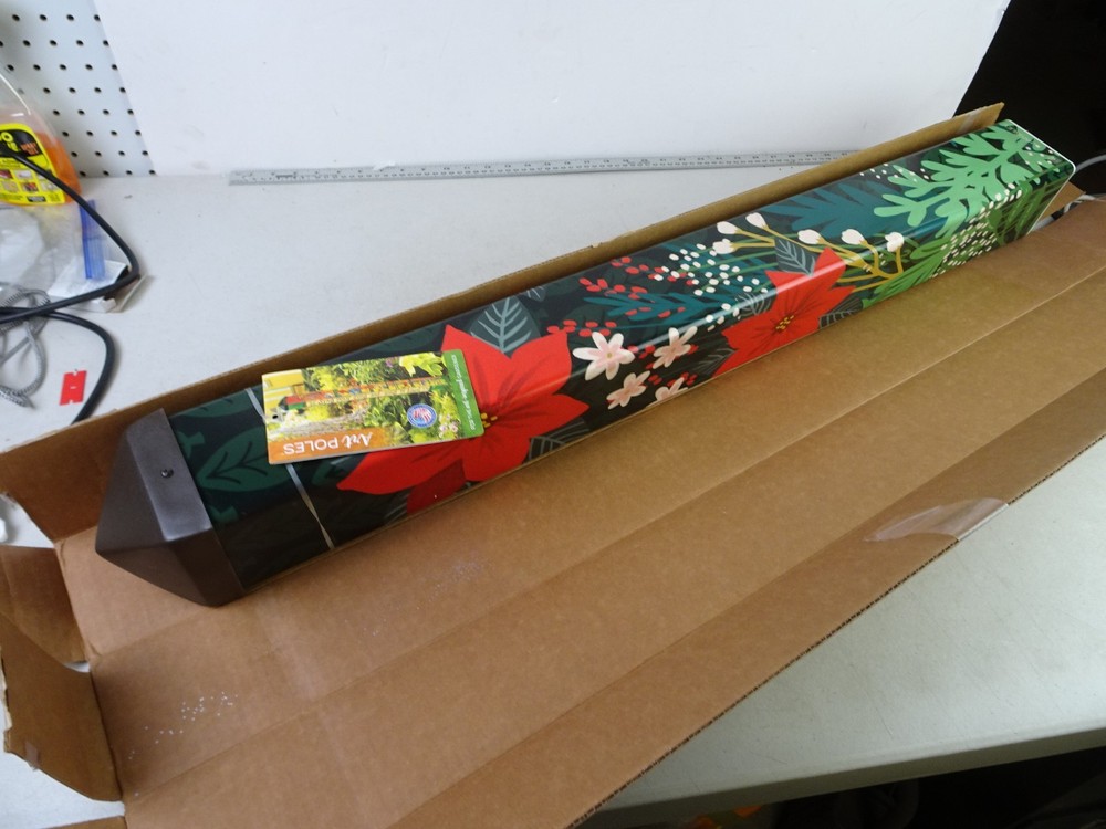 Winter Garden 40" Studio M Decorative Garden Pole
