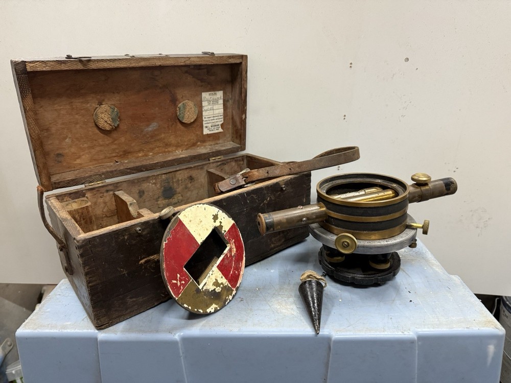 Antique Bostrom #4 Builders Level
