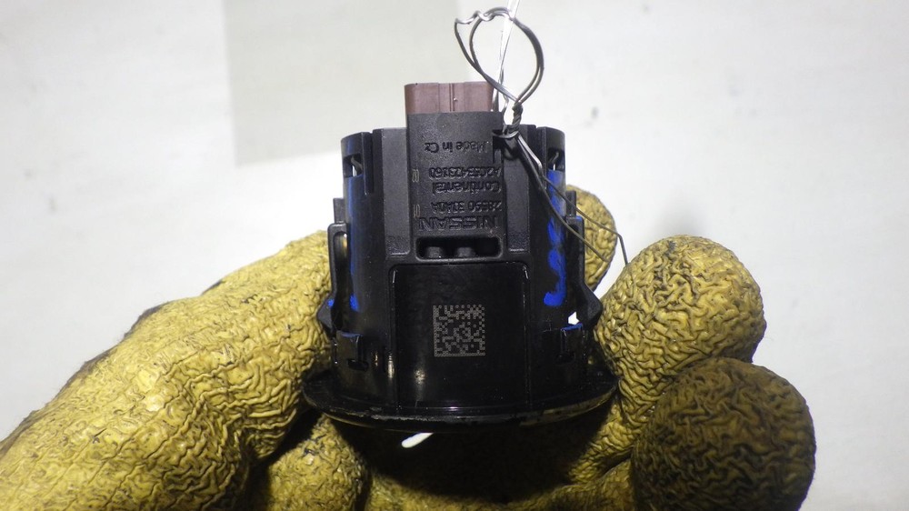 15 NISSAN ALTIMA Ignition push button start and stop switch