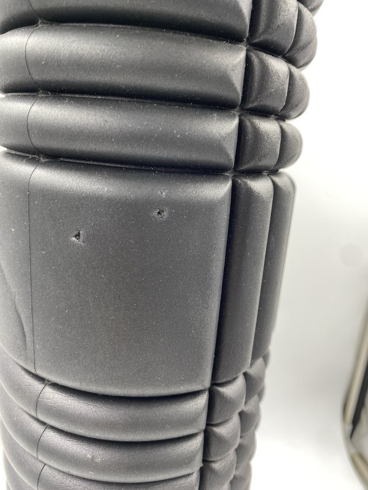 Trigger Point Grid 2.0 Foam Roller Black 26" Long Scuffs