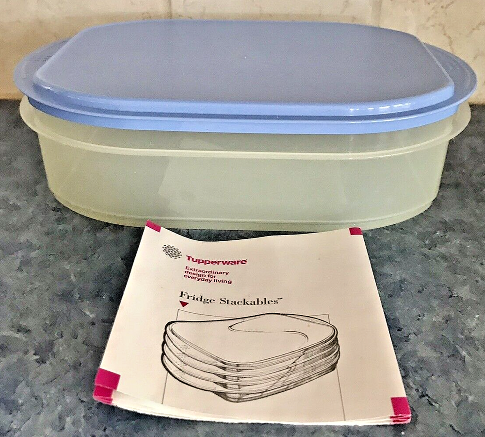 Tupperware Fridge Stackables #2750 with Blue Lid/Seal #2575 NEW with paperwork !