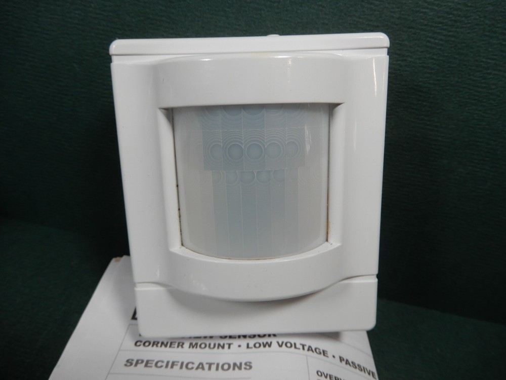 Acuity Controls WV 16 Corner Mount Sensor - NOS but Rough Box