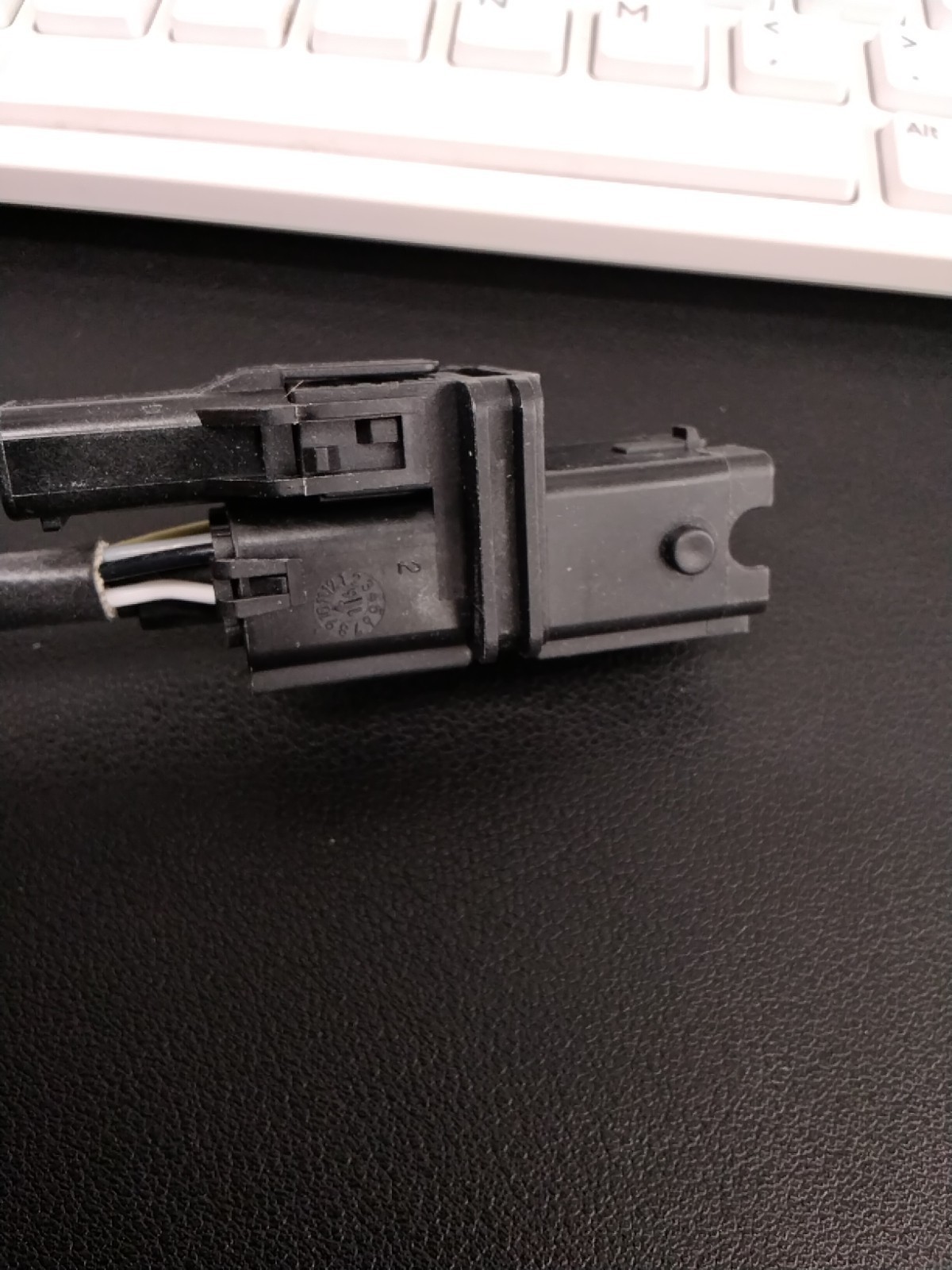 Bosch Wideband Air/Fuel Sensor Oxygen Sensor Part Number 17018 NIB #W4466