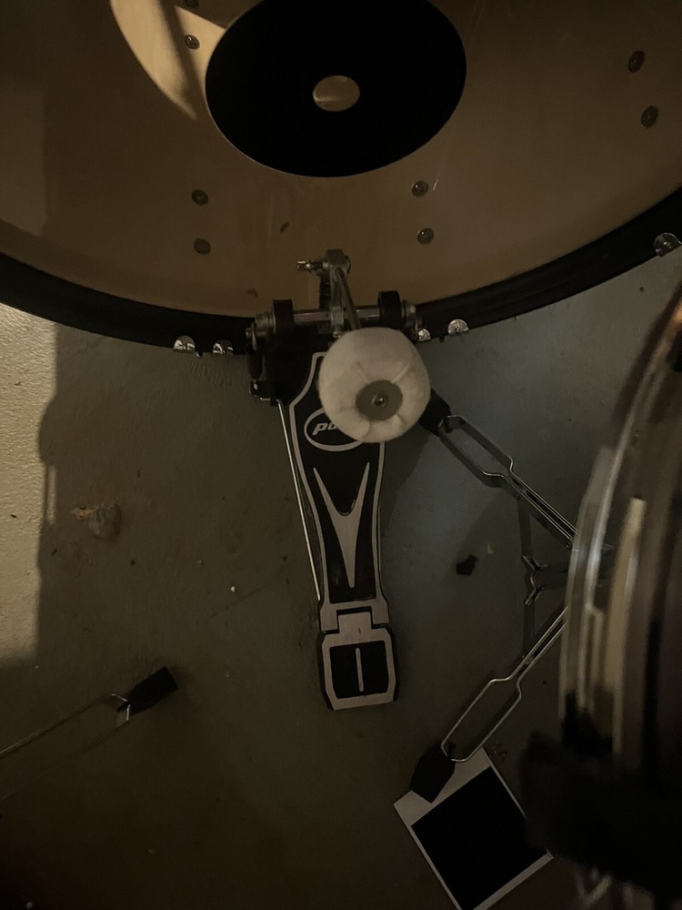 Silver Pulse Drumset