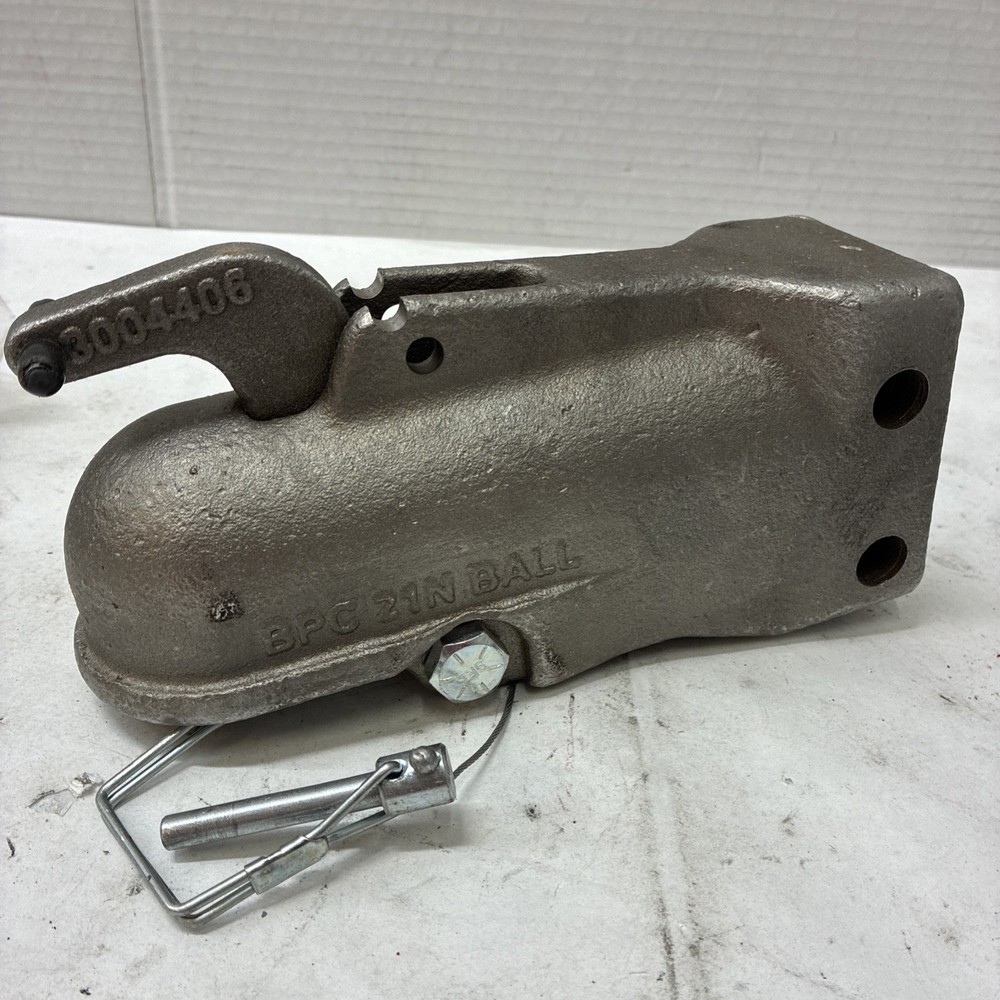 2 In. Ball Coupler 3004406