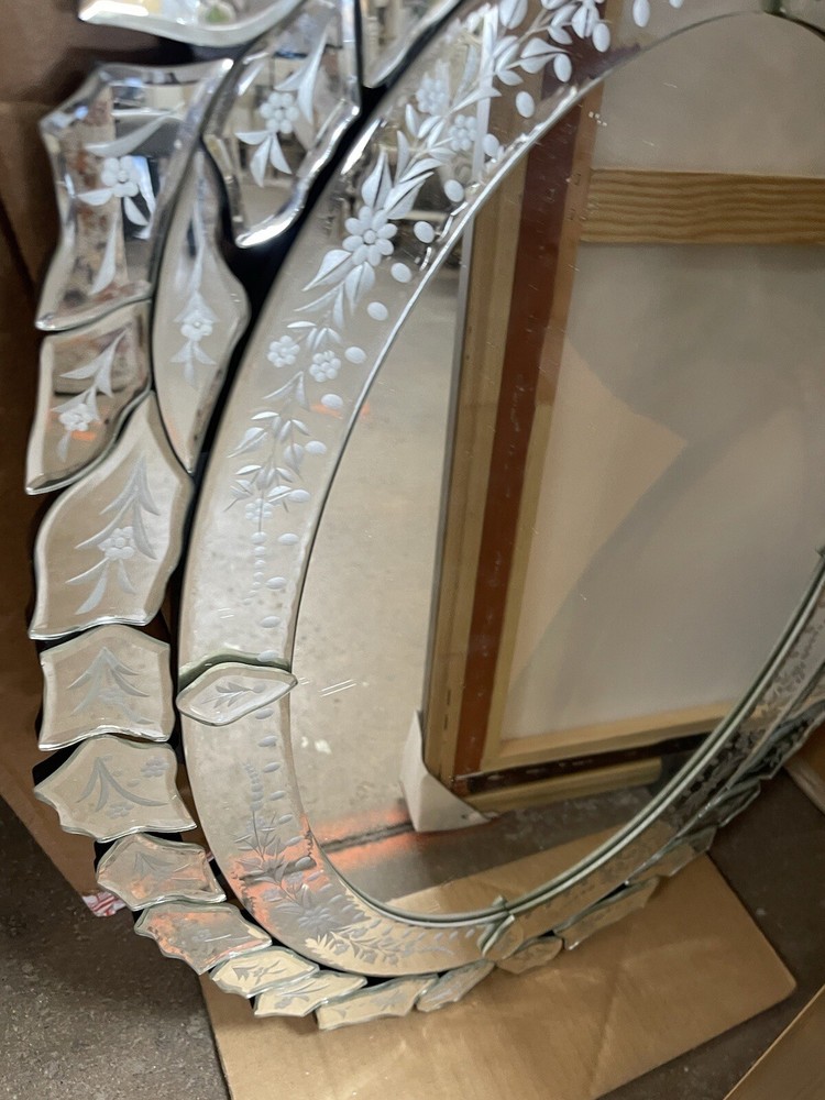 Ernhart Oval Venetian-Style Mirror