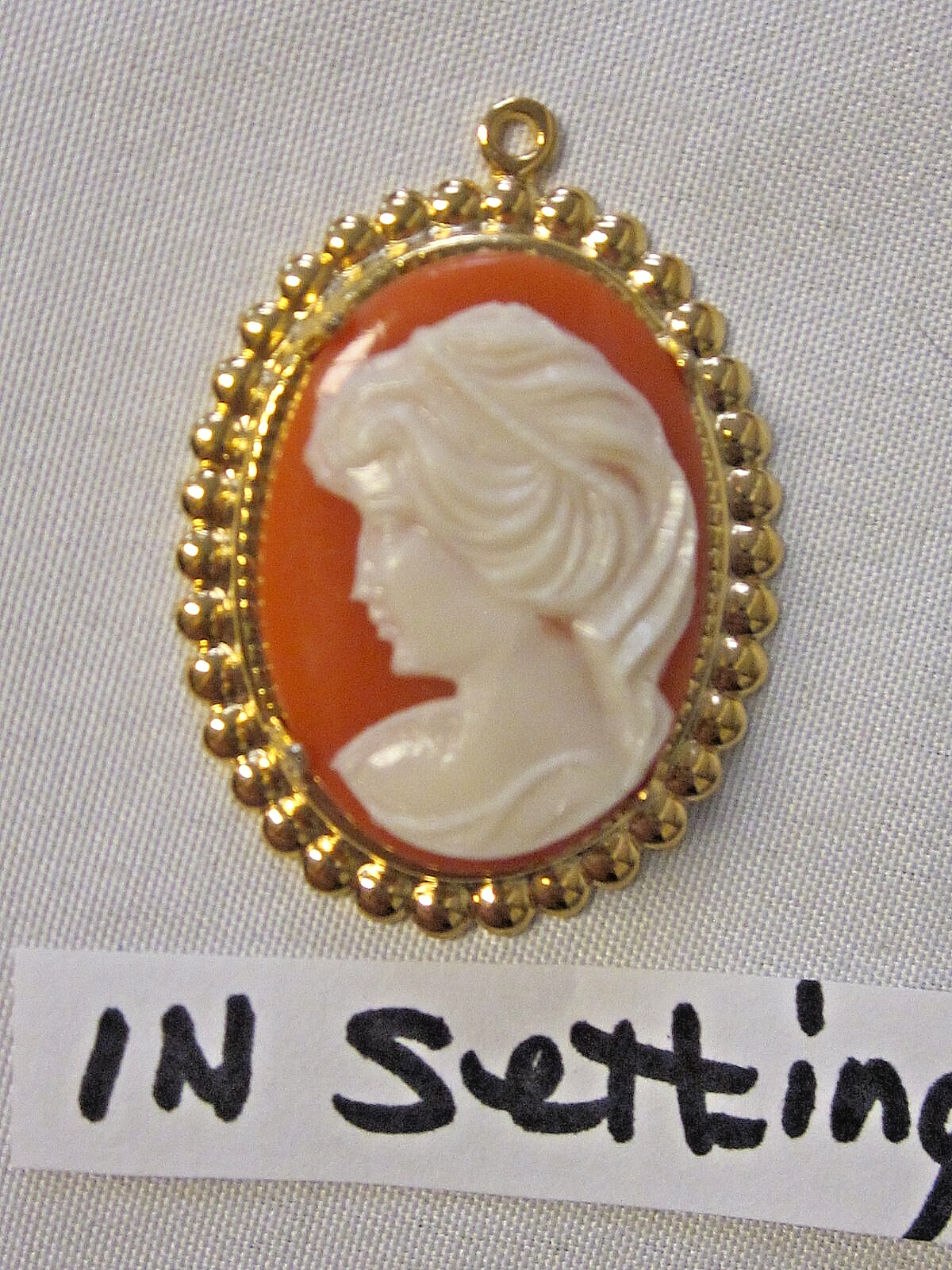 12pc Rare Prong Set HAMILTON GOLD PLATED 25x18mm Oval Cameo Pendant Settings NOS