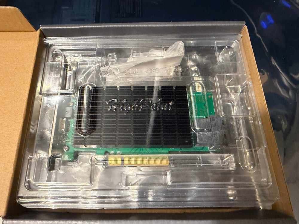 HighPoint RocketRAID 3720C