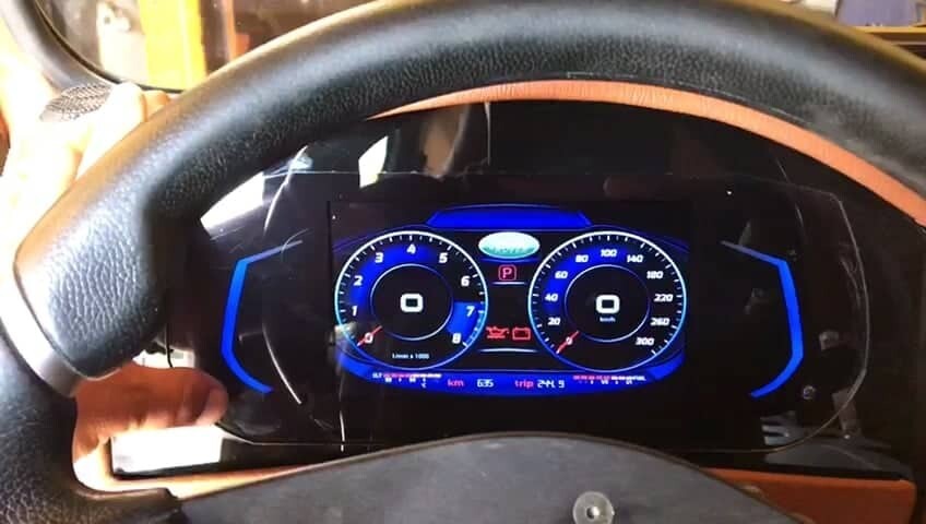 LAND ROVER DEFENDER DIGITAL DASHBOARD