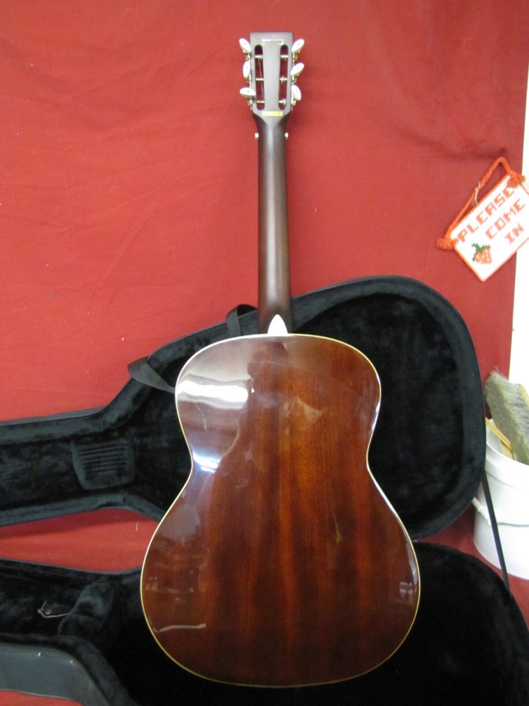 Rogue Fine Instruments Guitar