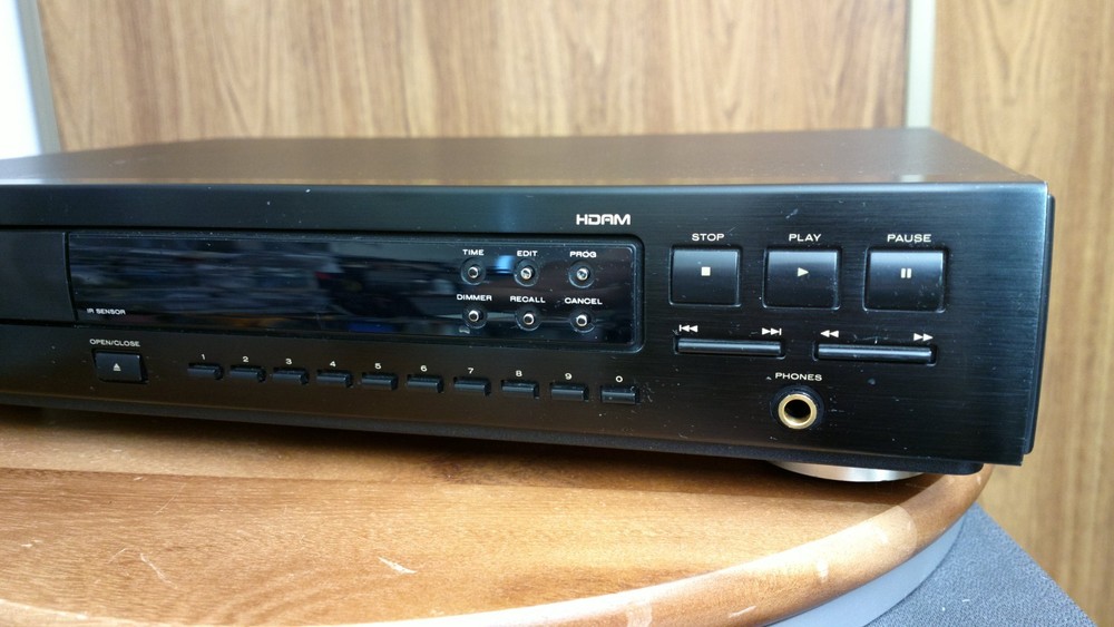 Marantz CD-63U CD Player PRO SERVICED with new laser.