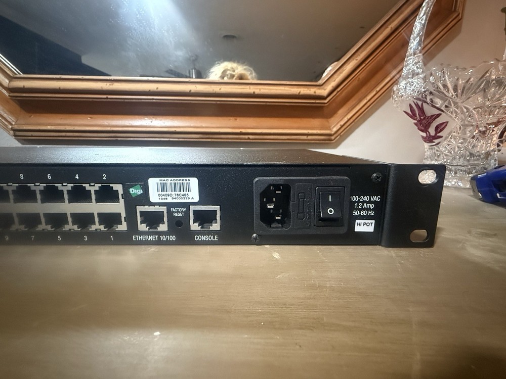 Digi CM 32 Connectware 32-Port Terminal Server Console –Tested And Powered On