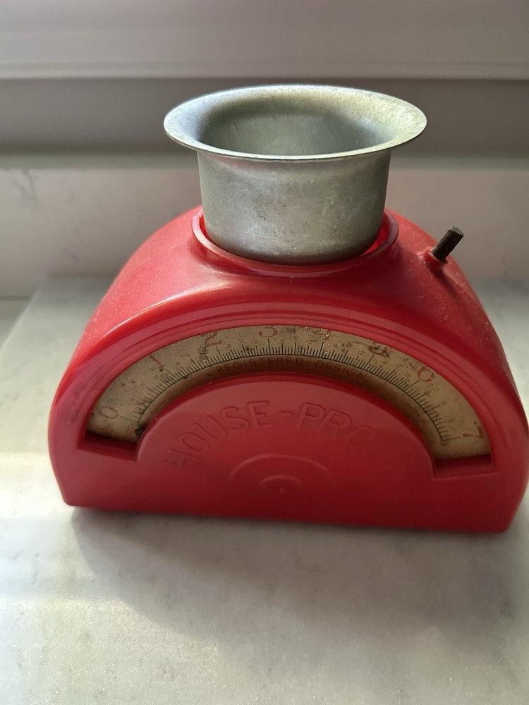 Kitchen Scale Vintage 1950’s