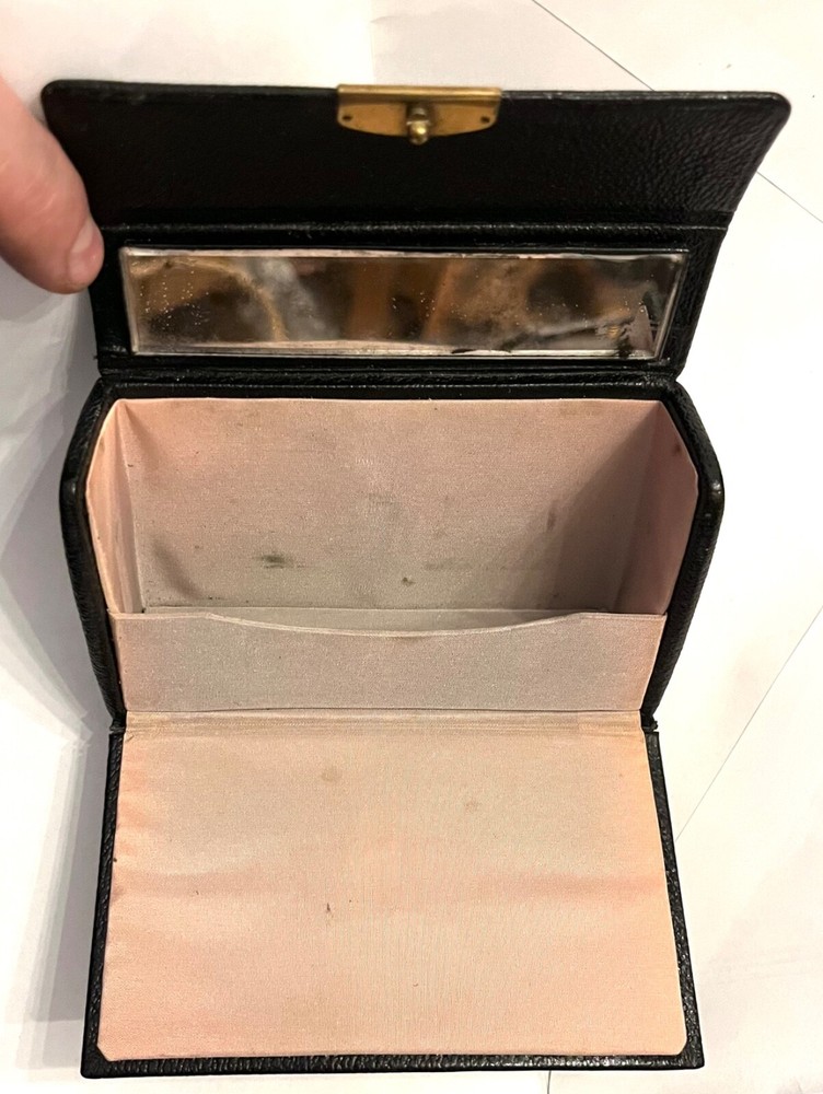 Gorgeous Original Leather Case for Leitz Oberon Binoculars