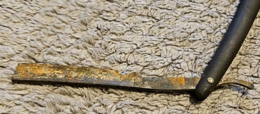 Vintage Straight Edge Razor