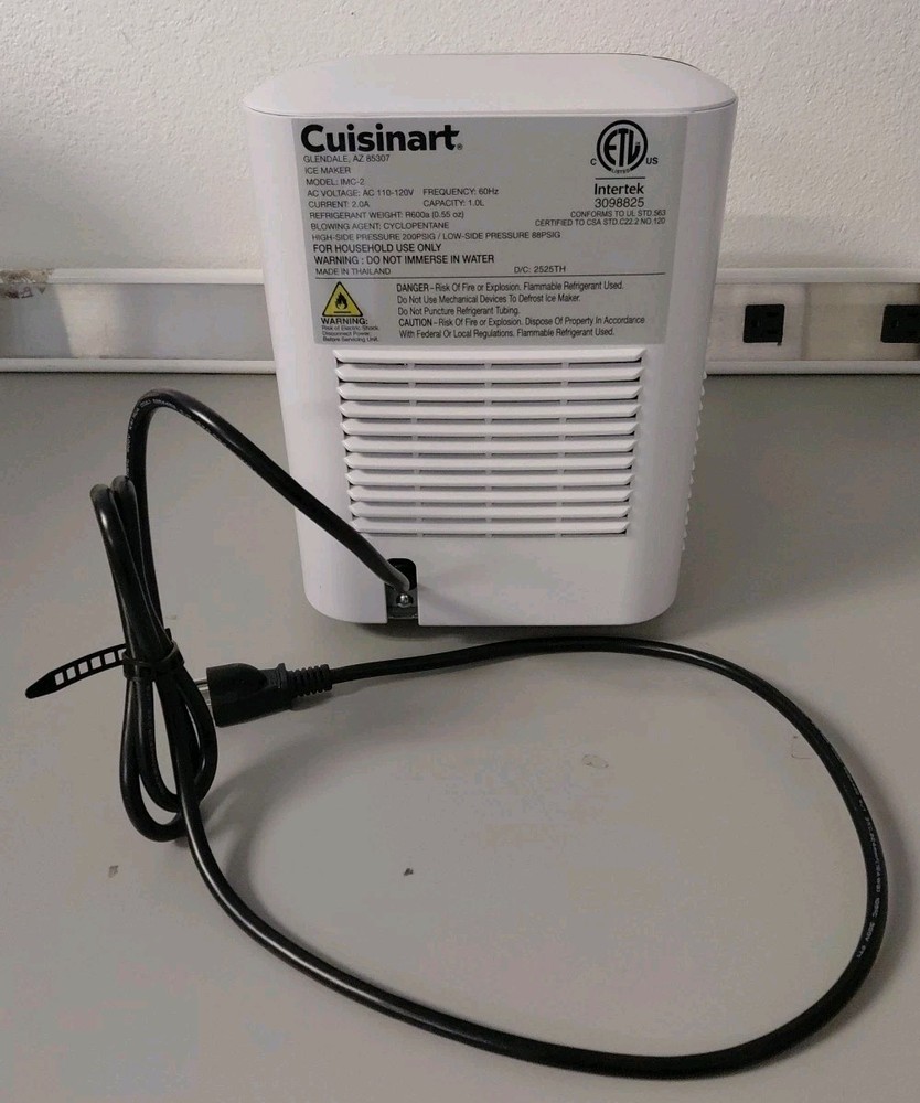 Cuisinart Compact Bullet Ice Cube Maker