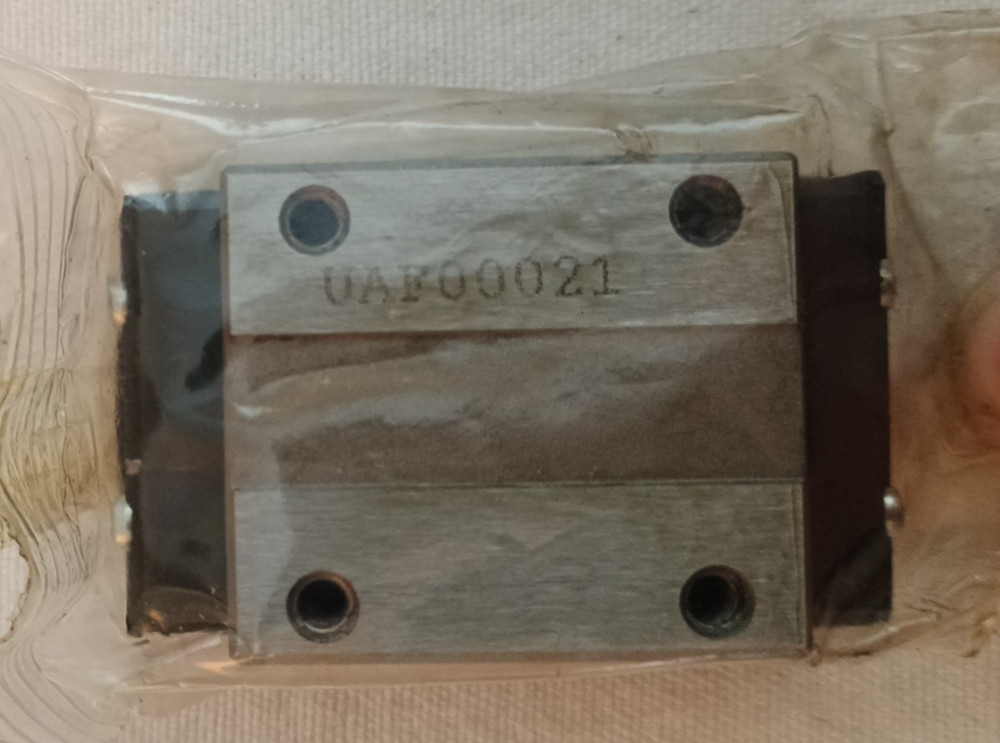 THK HSR15R1SS(GK) BLOCK Linear Guide