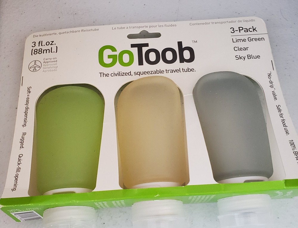 A Camping gear bundle, Rei