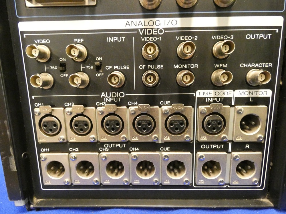 BTS DCR-18N D-2 Composite Digital Widemouth D2 Machine Sony DVR-18