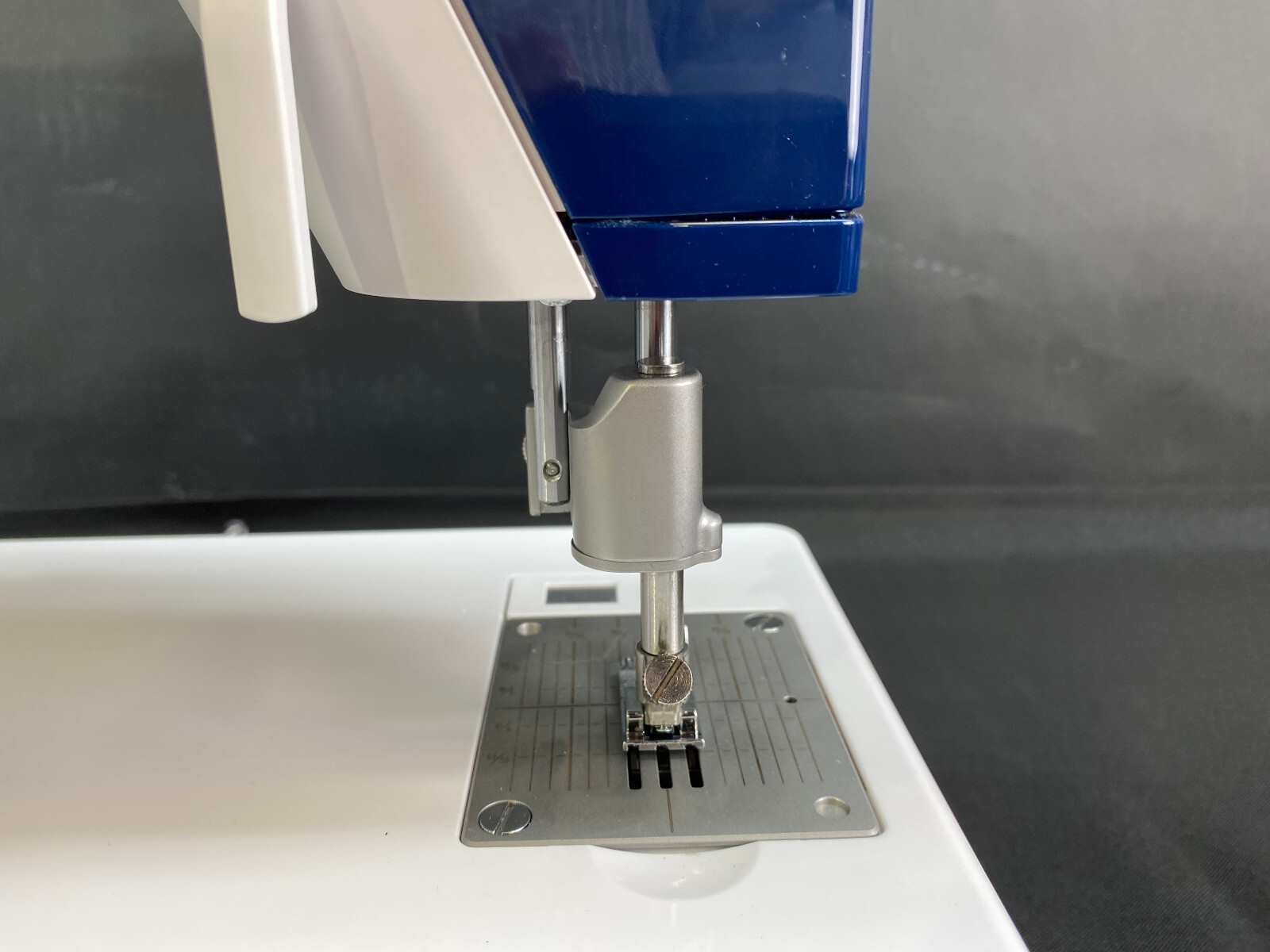 Grace Little Rebel Long Arm Quilting Sewing Machine w/ Stitch Regulator