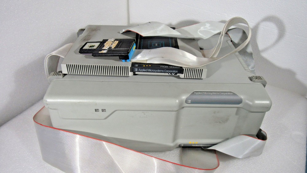 APPLIED MICROSYSTEMS 750-01600-01 EMULATOR W/ PM68302 PROBE MODULE